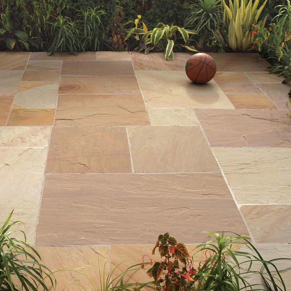 Camel Dust Sandstone Natural Cleft Buff Paving Slabs