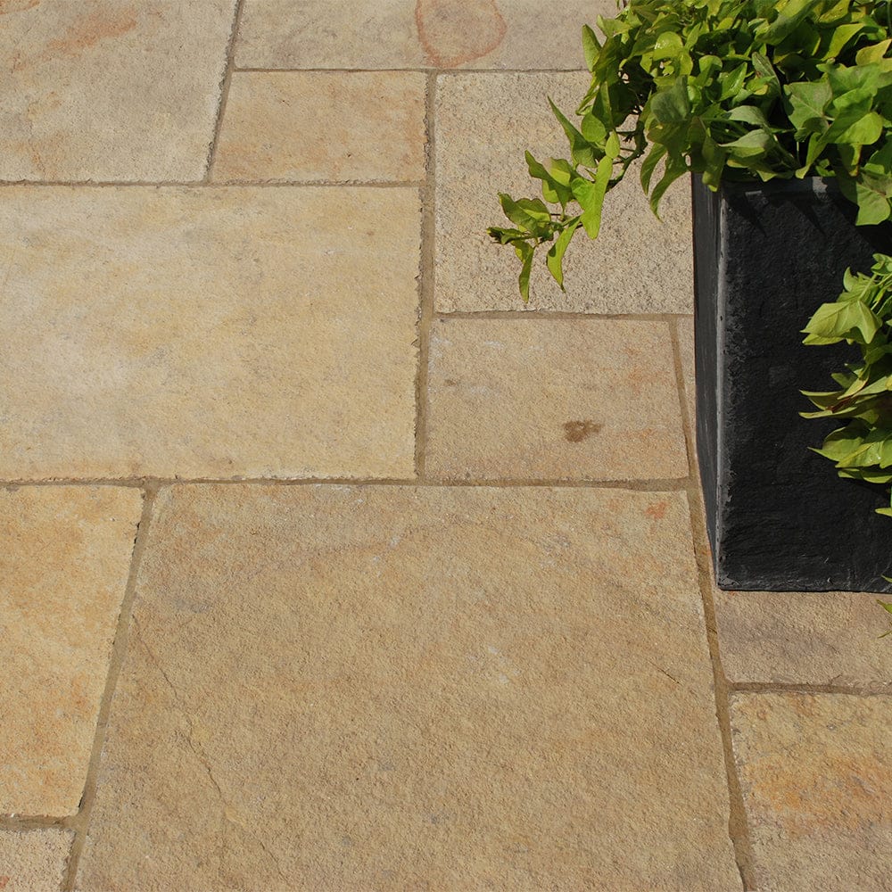 Yellow Limestone Natural Cleft Paving Slabs