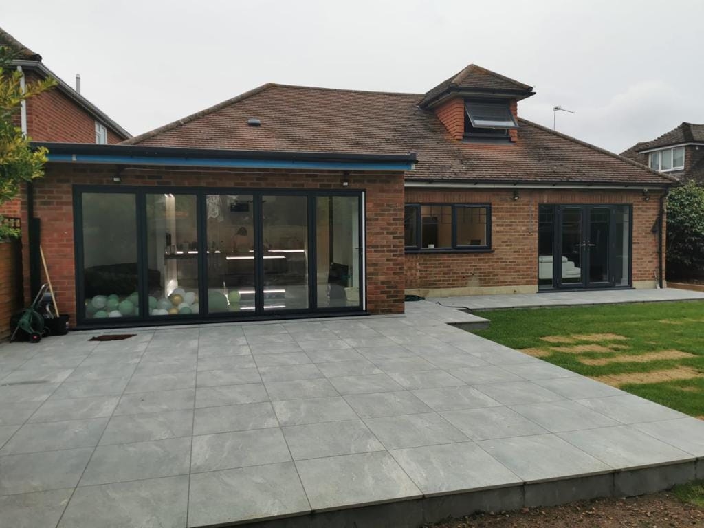 Volcanic Grey Outdoor Porcelain Tiles for Floors