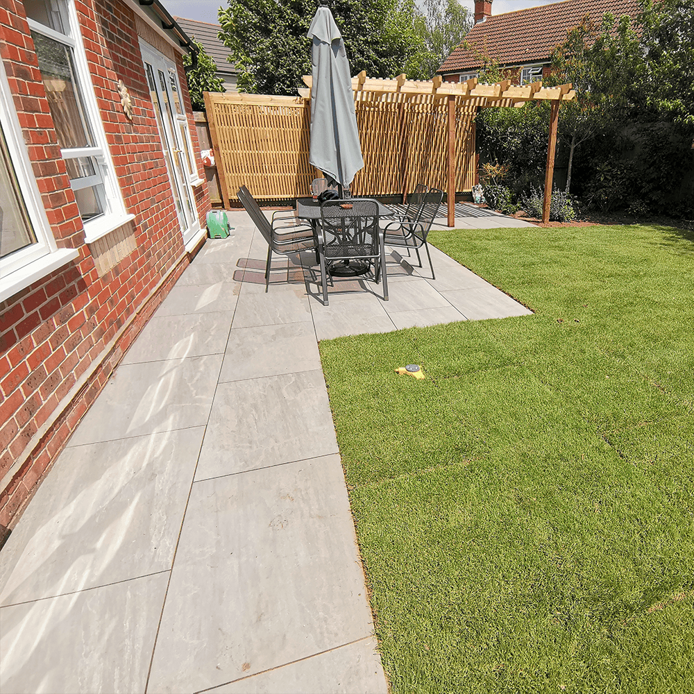 Grey Sandstone Outdoor Porcelain Floor Tiles- Slip Resistant