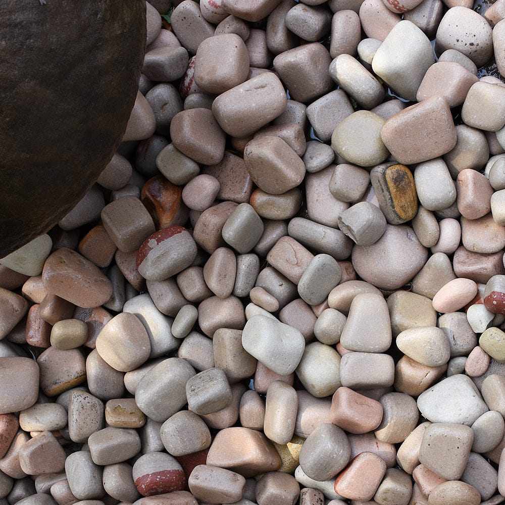 Sandstone Beige Garden Pebbles 25-50mm Mix Size